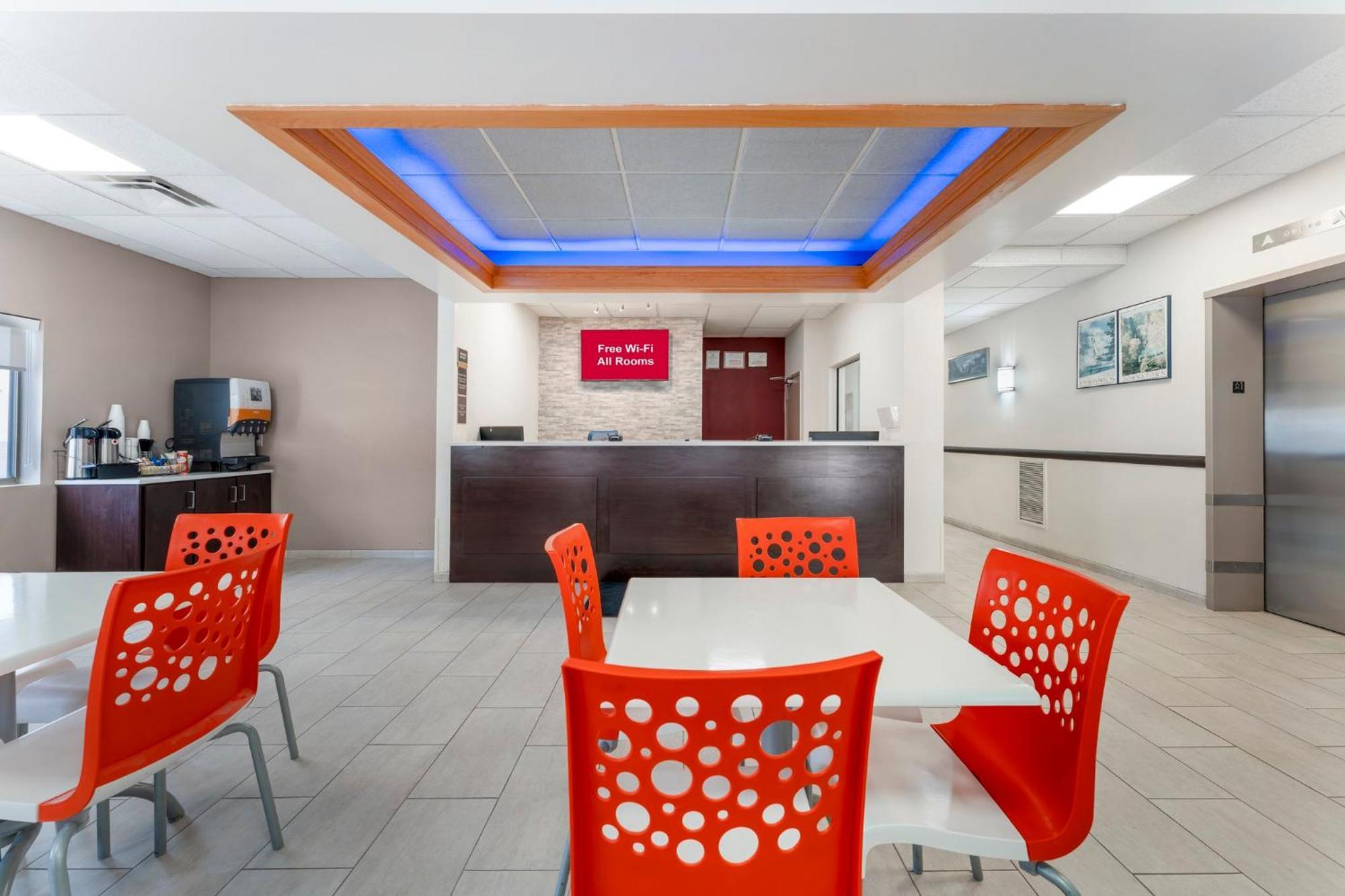 Red Roof Inn Johnstown Buitenkant foto